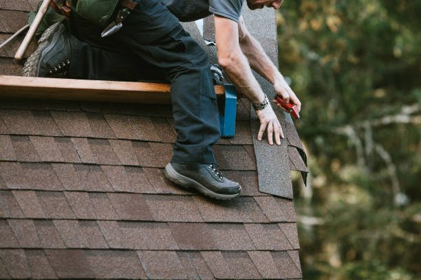 Best Affordable Roofing Company  in Manito, IL